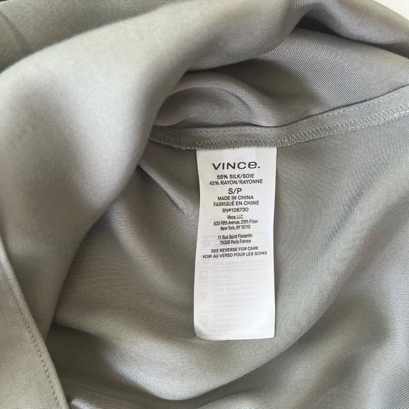 Vince Silk Band Collar long sleeve Blouse Brown Vneck Size Small - Picture 8 of 9